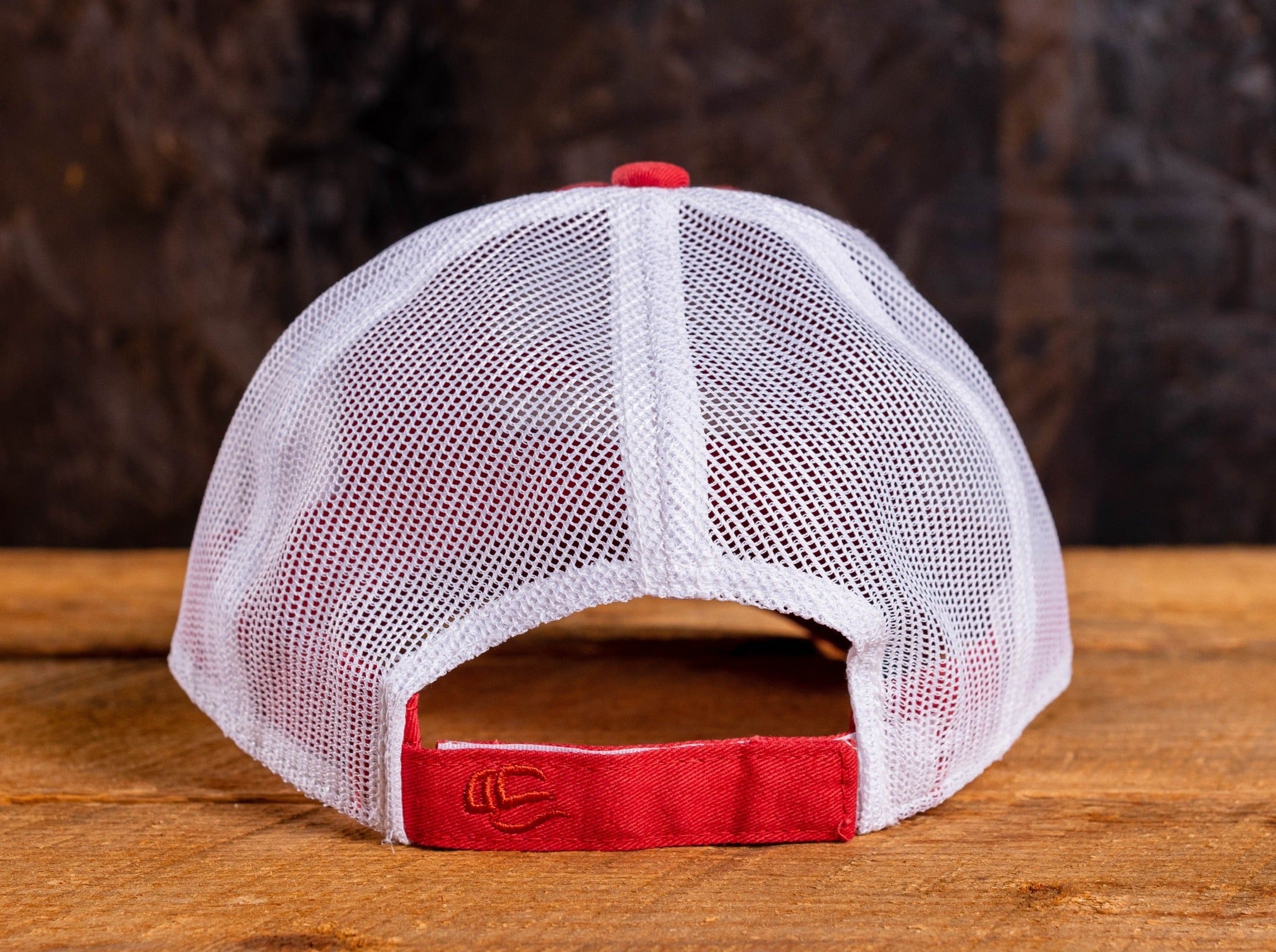 Red mesh hat online